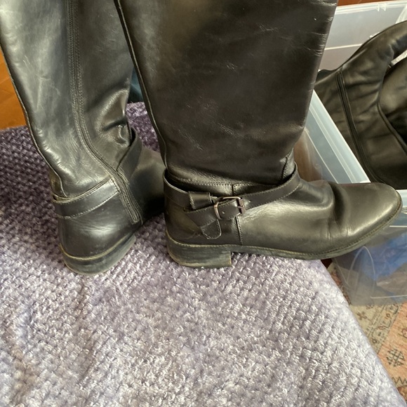 Pegaboo Black Leather Riding Boot - Picture 10 of 13